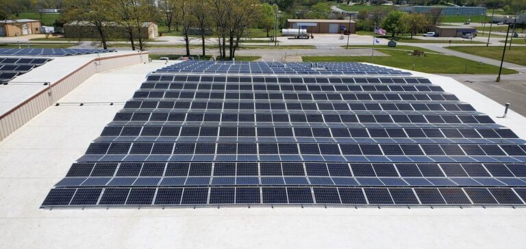 Washington's largest rooftop solar array